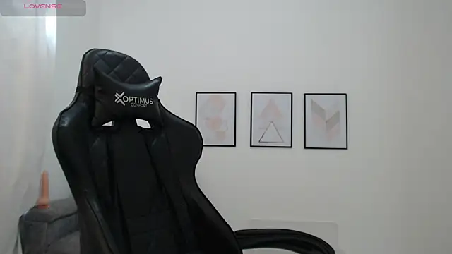 Snapshot of natalia_curvy1 chatting on 8, 1, 2026 natalia curvy1 online show from 8, 1, 2026