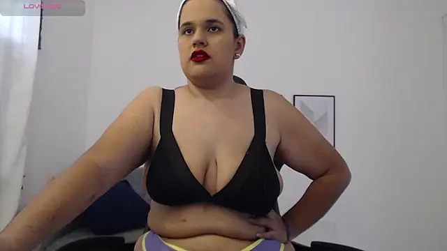 Snapshot of natalia_curvy1 chatting on 25, 9, 2025 natalia curvy1 online show from 25, 9, 2025