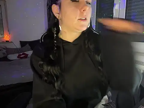 kinkygirl420x online show from 20, 1, 2025