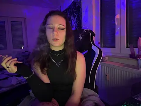 kinkygirl420x online show from 8, 1, 2025