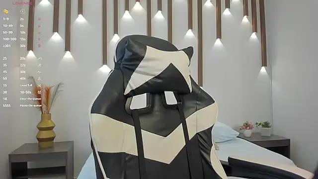 megan cooper28 online show from 1, 10, 2025