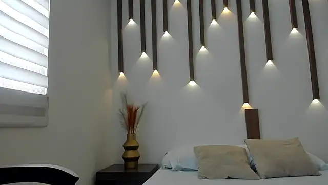 megan cooper28 online show from 19, 12, 2025