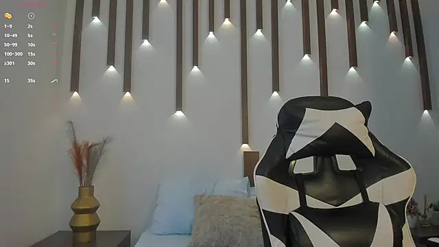 megan cooper28 online show from 16, 9, 2025