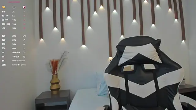 megan cooper28 online show from 1, 11, 2025