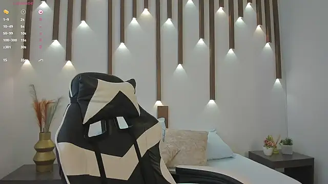 megan cooper28 online show from 13, 9, 2025