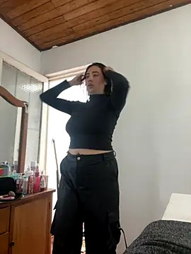 amapola bell online show from 2, 12, 2025