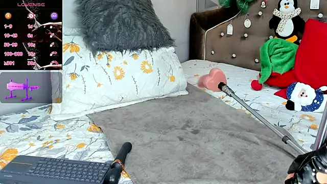 AnahiKoenig online show from 14, 12, 2025