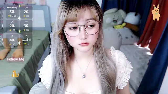 Sweet-18wanwan online show from 18, 10, 2025