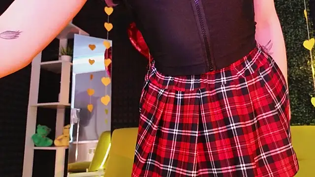 SandraBoyl online show from 19, 2, 2025