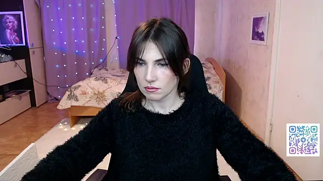 Daniela Cooperr online show from 4, 4, 2026