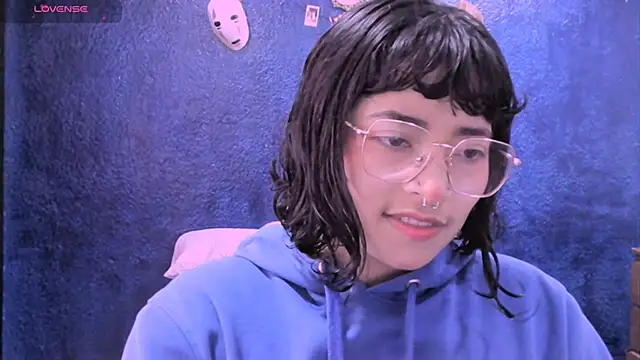 NinaYellow online show from 17, 2, 2025