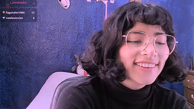 NinaYellow online show from 18, 2, 2025