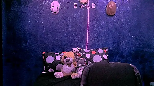 NinaYellow online show from 21, 5, 2026