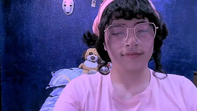 NinaYellow online show from 8, 4, 2026