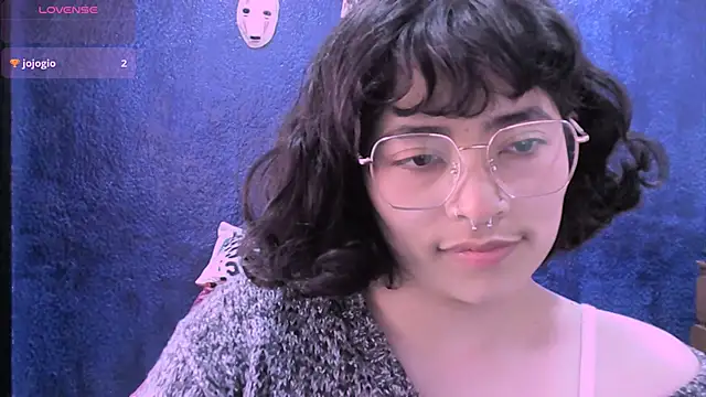 NinaYellow online show from 2, 12, 2025