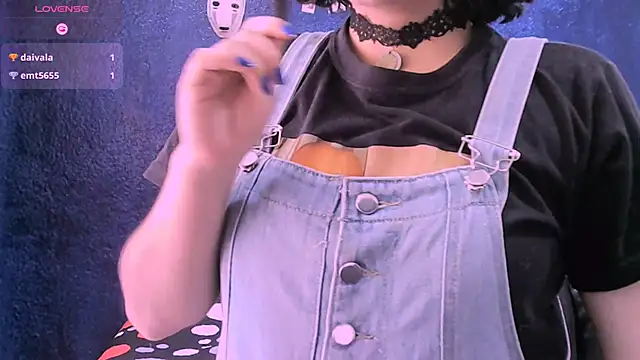 NinaYellow online show from 12, 11, 2025