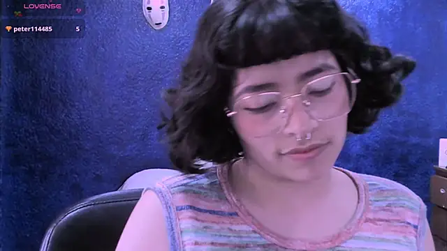 NinaYellow online show from 2, 12, 2024