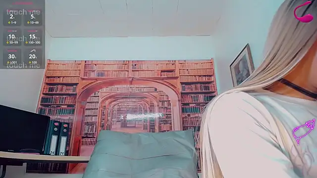 Amanda Cax online show from 4, 2, 2026