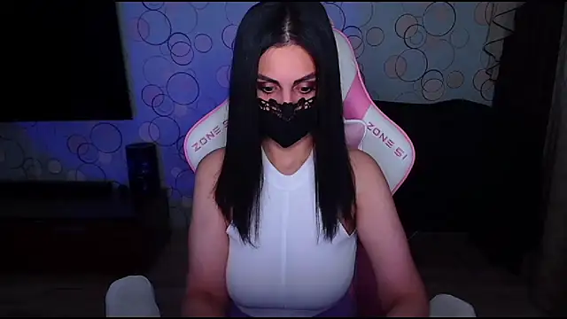 Snapshot of __Yasmina__ chatting on 4, 2, 2026 Yasmina online show from 4, 2, 2026