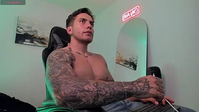 LucianSinclair online show from 29, 1, 2025