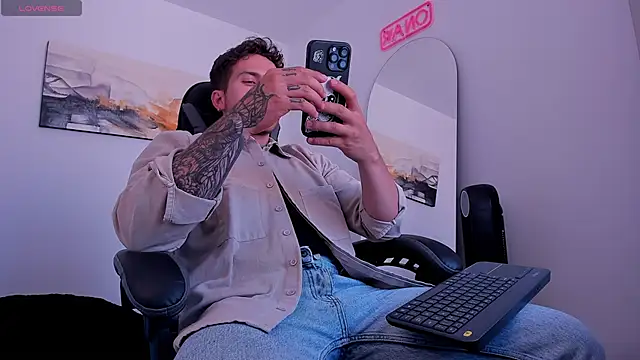 LucianSinclair online show from 18, 1, 2025