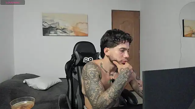 LucianSinclair online show from 2, 8, 2026