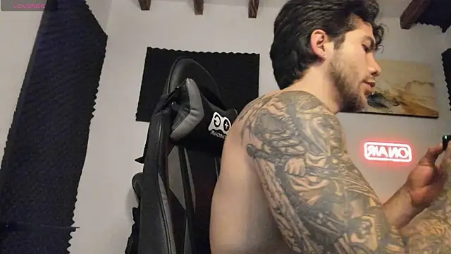 LucianSinclair online show from 10, 4, 2026