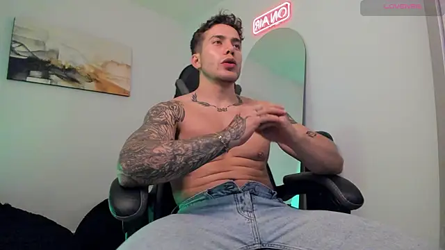 LucianSinclair online show from 28, 1, 2025