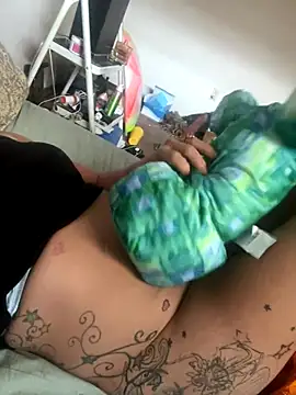 Everlyrose27 online show from 16, 9, 2025