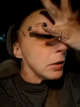 Everlyrose27 online show from 22, 12, 2025