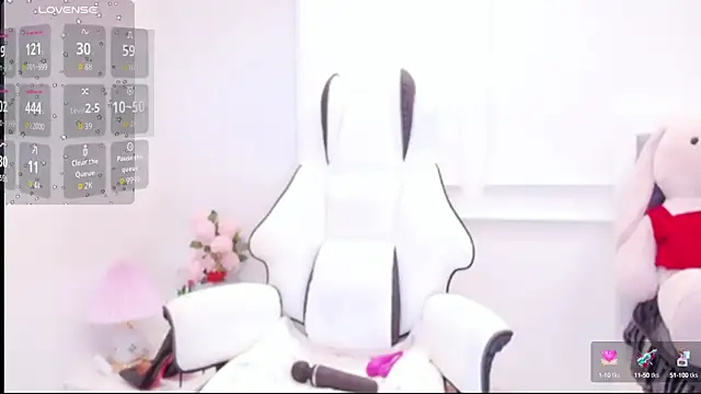 PimChanOK online show from 11, 10, 2025