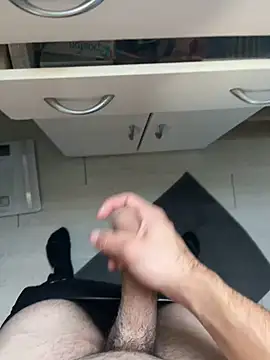 Mecchaud06 online show from 14, 12, 2024