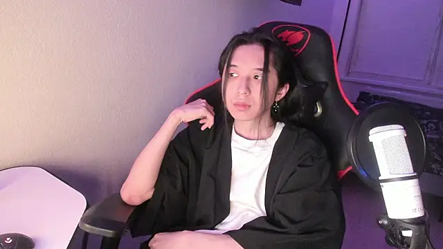 wexlee7 online show from 25, 2, 2026