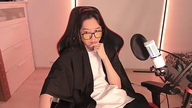 wexlee7 online show from 8, 1, 2026