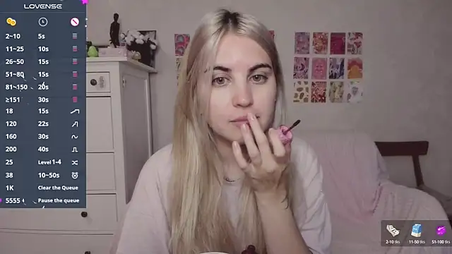 pawpaws online show from 18, 9, 2025