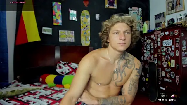 Tom Krakow online show from 17, 10, 2025