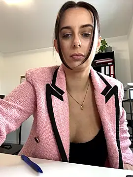 Snapshot of Hii_Lolla chatting on 15, 1, 2026 Hii Lolla online show from 15, 1, 2026