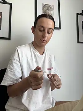 Snapshot of Hii_Lolla chatting on 18, 1, 2026 Hii Lolla online show from 18, 1, 2026