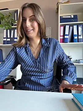 Snapshot of Hii_Lolla chatting on 26, 2, 2026 Hii Lolla online show from 26, 2, 2026