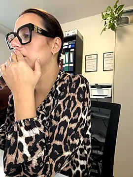 Hii Lolla online show from 29, 9, 2025