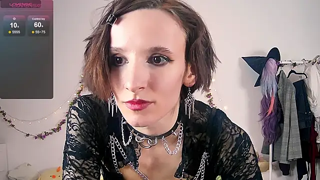 Violet Veliya online show from 2, 11, 2025