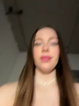 Snapshot of -SweetDi- chatting on 9, 7, 2026 -SweetDi- online show from 9, 7, 2026