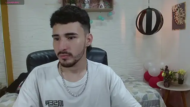 DmitriSanders online show from 1, 3, 2025