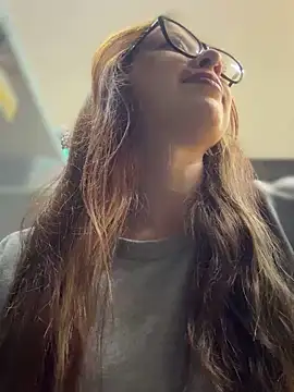 Sofii gold online show from 11, 3, 2025