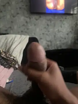 Snapshot of rellzmulla chatting on 15, 6, 2026 rellzmulla online show from 15, 6, 2026