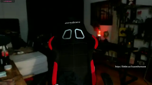 Lisaonthemoon online show from 11, 3, 2025