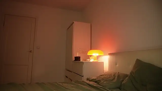 Megan  Hart online show from 24, 2, 2026