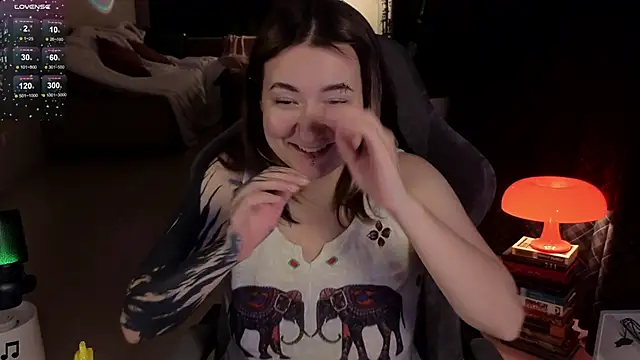 Megan  Hart online show from 8, 2, 2025