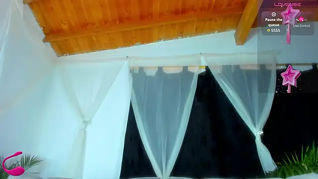 Snapshot of esteveen_ortegas_ chatting on 3, 12, 2025 esteveen ortegas online show from 3, 12, 2025