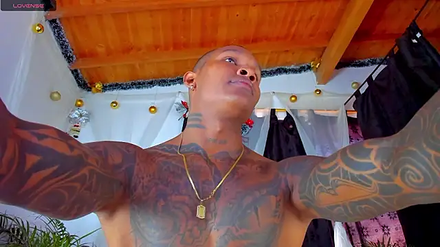 esteveen ortegas  online show from 16, 3, 2026